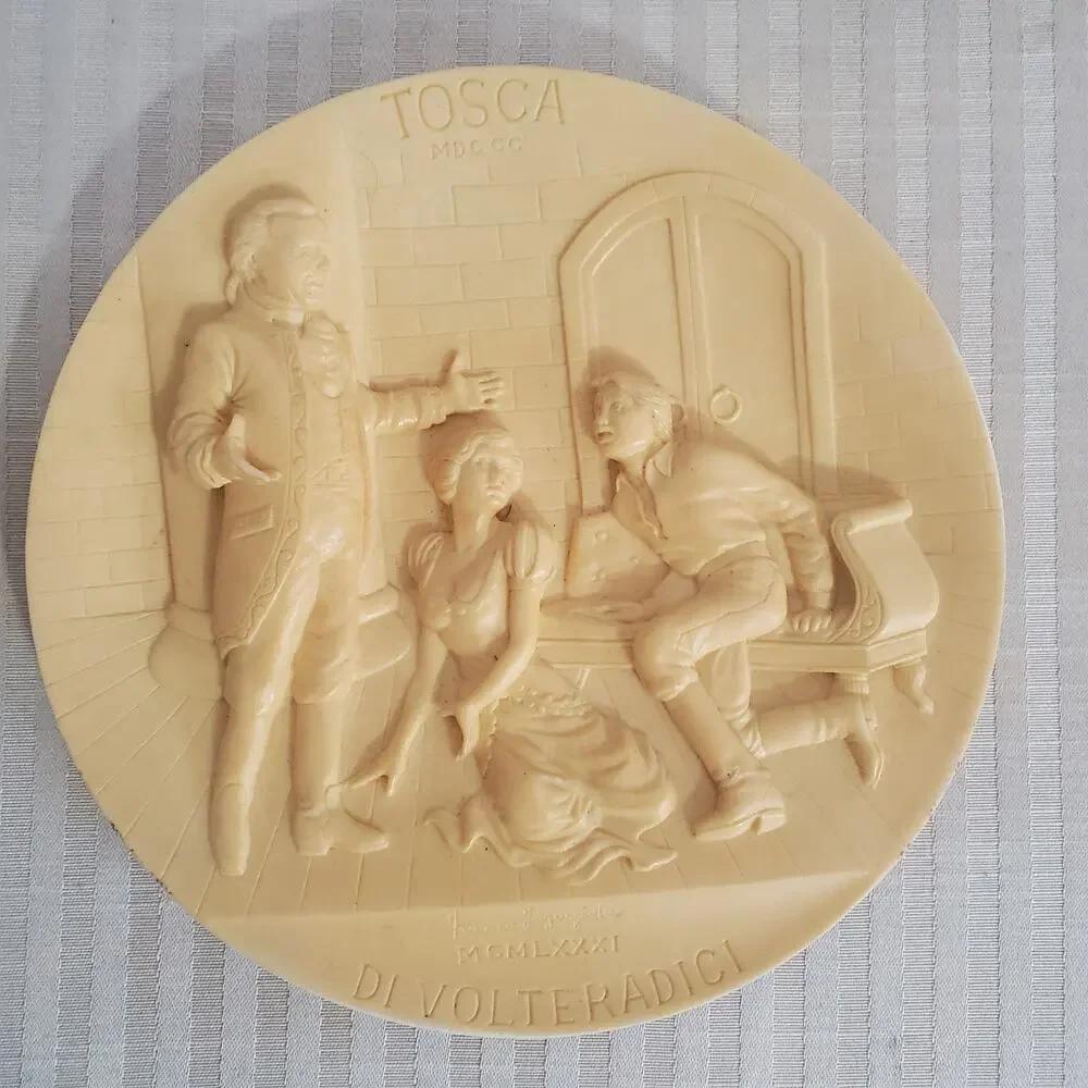 Vtg Alabaster Plates 